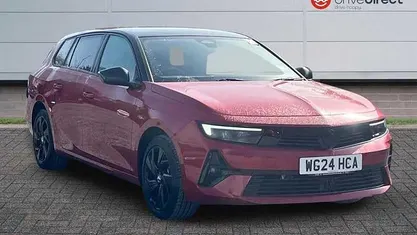 Used Vauxhall Astra S 131 HP (96 kW) 2024 Red Estate