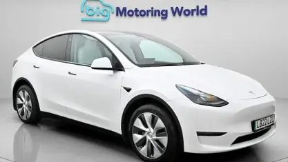 Used Tesla Model Y Long Range AWD 378 kW (514 HP) 2022 White SUV