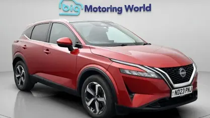 Used Nissan Qashqai N-Connecta 140 HP (102 kW) 2023 Red SUV