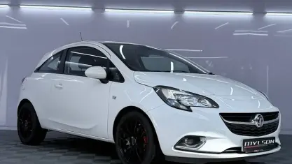 Used Vauxhall Corsa SRi 75 HP (55 kW) 2018 White Hatchback