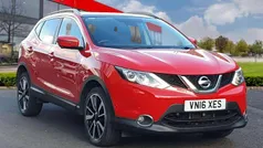 Red Used 2016 Nissan Qashqai Tekna SUV | £10,990 (Good price)