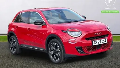 Used Fiat 600 La Prima 136 HP (100 kW) 2025 Red SUV
