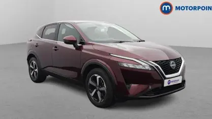 Używany Nissan Qashqai N-Connecta 158 KM (116 kW) 2022 Czerwony SUV