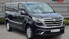 Black Used 2022 Renault Trafic Van | £20,495 (Good price)