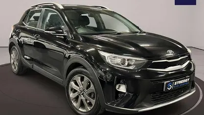 Used 2020 Kia Stonic SUV | £7,690 (Good price)
