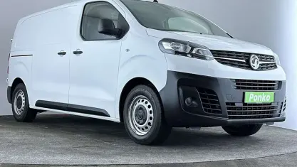 Used Vauxhall Vivaro Sportive 101 HP (74 kW) 2021 White MPV