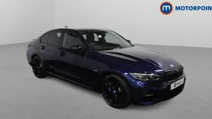 Begagnad BMW 330e M Sport 292 HK (214 kW) 2022 Blå Sedan
