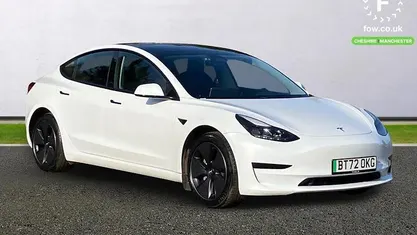 Used Tesla Model 3 RWD 235 kW (320 HP) 2022 White Sedan