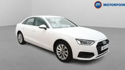 Begagnad Audi A4 150 HK (110 kW) 2023 Vit Sedan