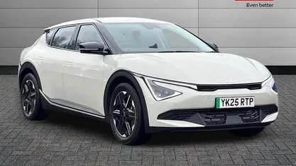 Used 2025 Kia EV6 Air SUV | £32,990 (Fair price)