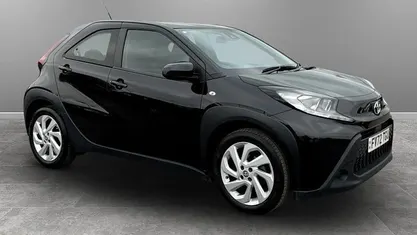 Used Toyota Aygo X PURE 72 HP (52 kW) 2025 SUV