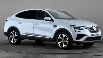 Used Renault Arkana Techno 143 HP (105 kW) 2024 White SUV