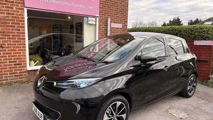 Used Renault Zoe Dynamique 80 kW (109 HP) 2019 Hatchback