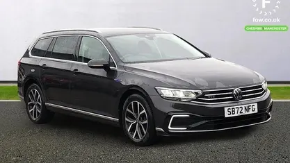 Used VW Passat GTE 218 HP (160 kW) 2023 Grey Estate