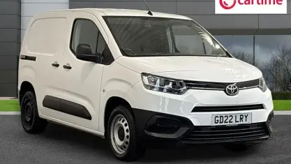 Used Toyota Proace City Active 102 HP (75 kW) 2022 White MPV
