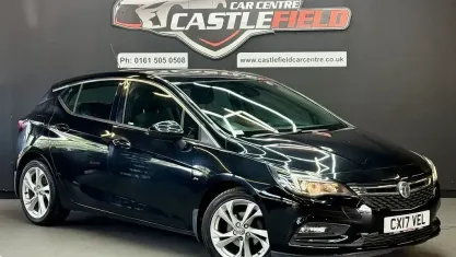 Used Vauxhall Astra SRi 105 HP (77 kW) 2017 Black Hatchback