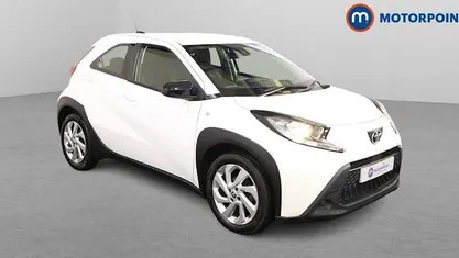 Used 2025 Toyota Aygo X PURE SUV | £10,999 (Good price)