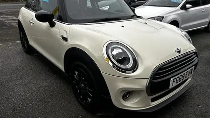 Used Mini Cooper Classic 136 HP (100 kW) 2021 Hatchback