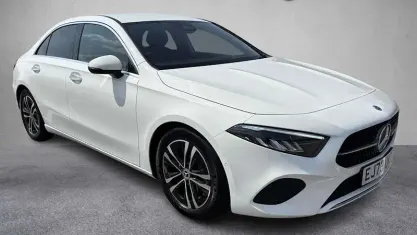 Used Mercedes A180 136 HP (100 kW) 2023 White Sedan