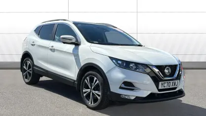 Used Nissan Qashqai N-Connecta 160 HP (117 kW) 2020 White SUV