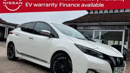 Used Nissan Leaf Tekna 110 kW (150 HP) 2022 White Hatchback