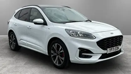 Usado Ford Kuga ST-Line X 120 HP (88 kW) 2021 SUV