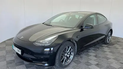 Used Tesla Model 3 Standard Range 208 kW (283 HP) 2021 Black Sedan