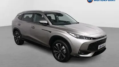 Używany MG HS SE 224 KM (164 kW) 2025 Srebrny SUV