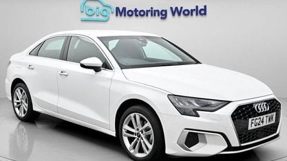 Begagnad Audi A3 Sport 110 HK (80 kW) 2024 Vit Sedan