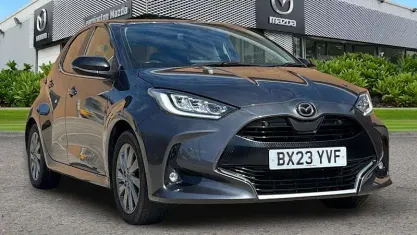 Używany Mazda 2 116 KM (85 kW) 2023 Szary Hatchback