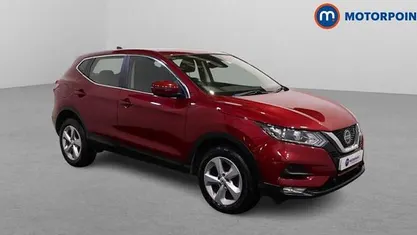 Red Used 2019 Nissan Qashqai Acenta Premium SUV | £11,749 (Fair price)