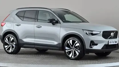 Used Volvo XC40 Plus 163 HP (119 kW) 2025 Grey SUV