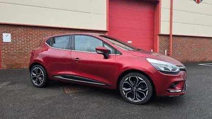 Used Renault Clio IV Iconic 90 HP (66 kW) 2019 Hatchback