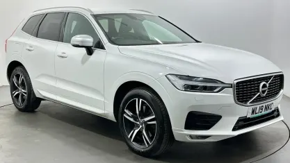 Used Volvo XC60 R-Design 190 HP (139 kW) 2019 White SUV