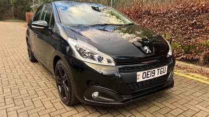 Used Peugeot 208 GT-line 109 HP (80 kW) 2019 Hatchback