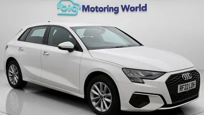 Used Audi A3 Sportback 110 HP (80 kW) 2022 White Hatchback