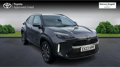 Used 2025 Toyota Yaris Hybrid Design Estate | £21,685 (Good price)