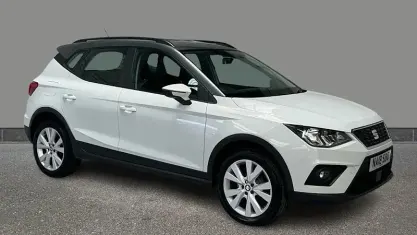 Used Seat Arona SE 95 HP (69 kW) 2018 White SUV