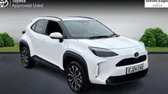 Used 2025 Toyota Yaris Hybrid Design Estate | £22,913 (Fair price)