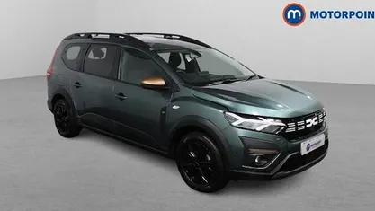 Used Dacia Jogger Extreme 141 HP (103 kW) 2024 Green MPV