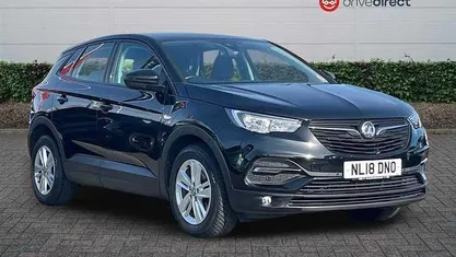 Used Vauxhall Grandland X S 131 HP (96 kW) 2018 Black SUV