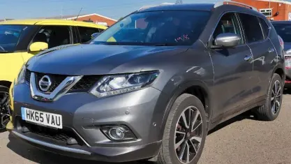 Used Nissan X-Trail Tekna 131 HP (96 kW) 2015 Grey SUV