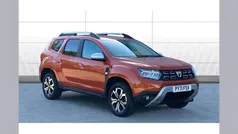 Orange Used 2022 Dacia Duster Prestige SUV | £11,999 (Fair price)