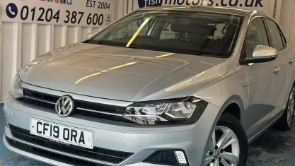 Used VW Polo SE 65 HP (47 kW) 2019 Silver Hatchback