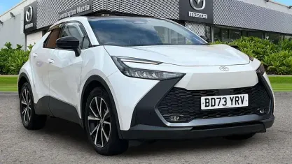 Used Toyota C-HR Design 140 HP (102 kW) 2026 SUV