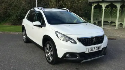 White Used 2017 Peugeot 2008 Allure SUV | £6,217 (Fair price)