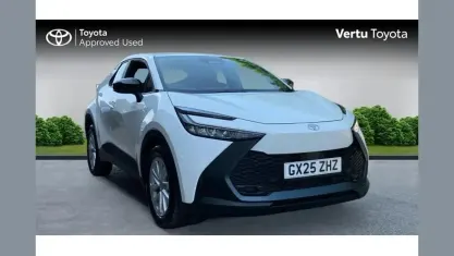 New Toyota C-HR 140 HP (102 kW) 2025 White SUV