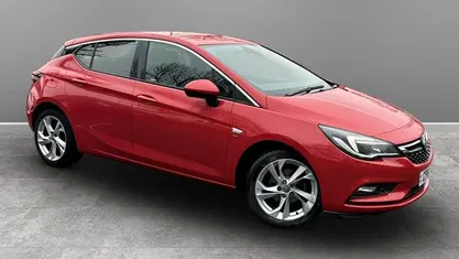 Used Vauxhall Astra SRi 105 HP (77 kW) 2017 Hatchback