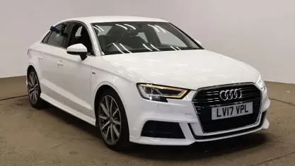 Begagnad Audi A3 S-Line 184 HK (135 kW) 2017 Sedan