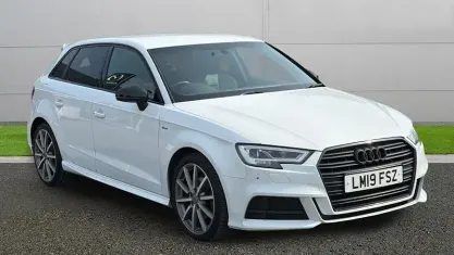 Używany Audi A3 Sportback Black Edition 116 KM (85 kW) 2019 Hatchback